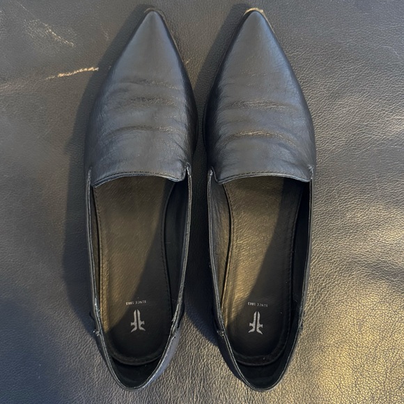 Frye Kenzie Venetian Flats 7.5 M - Picture 7 of 9